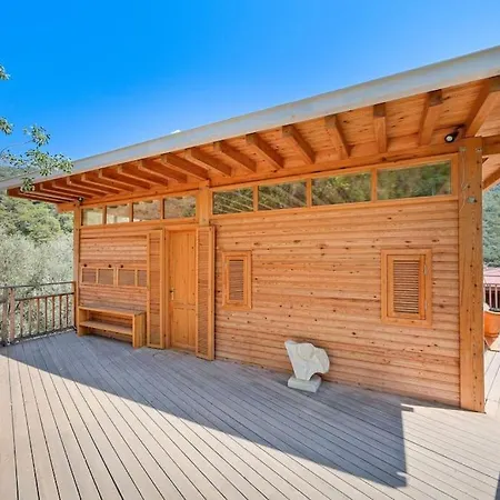 Chalet Le Turquoise Exclusive